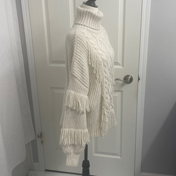 River Island Fringe Cable Knit Turtleneck Sweater in Cream Sz M - Picture 5 of 12